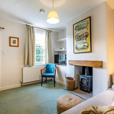 Apartment 6 Monkbar Court